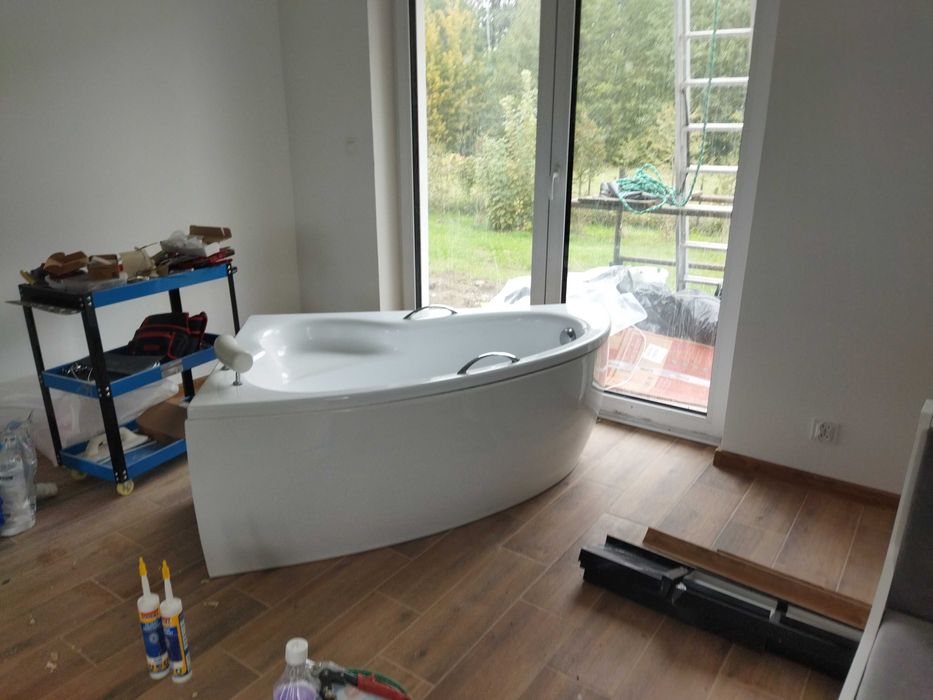 Sprzedam wannę narożną lewą 150/100
