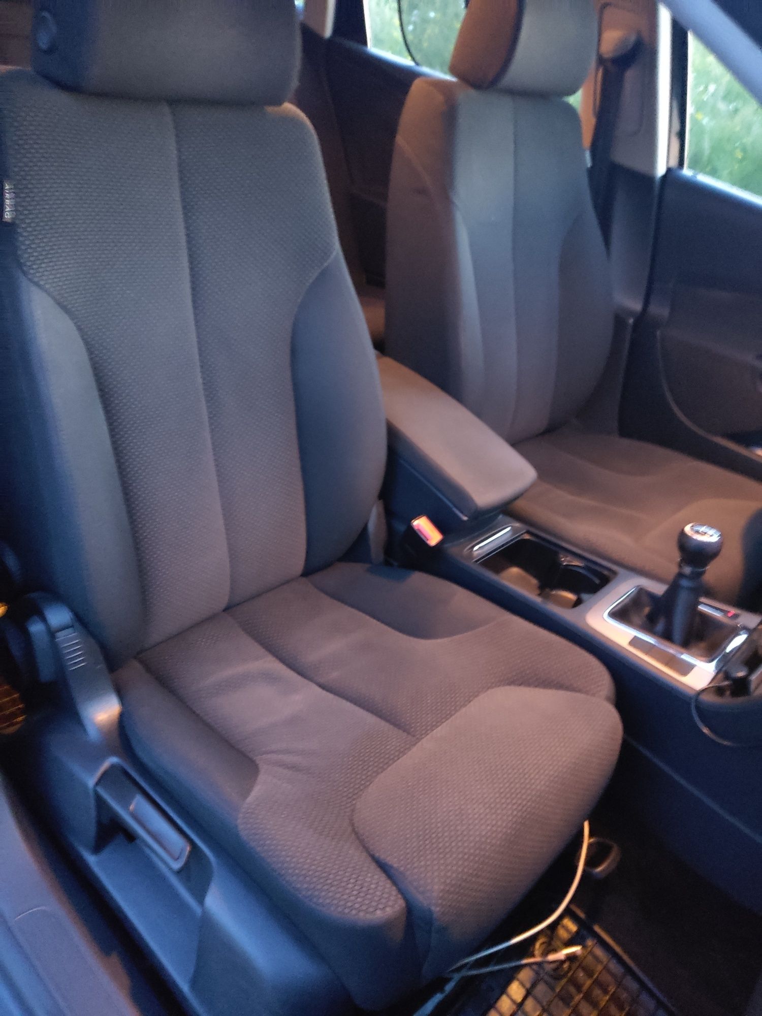 Passat b6 1.9 tdi 105 km Hak klima