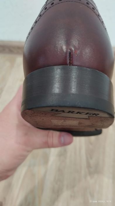 Туфлі Barker 41 розмір