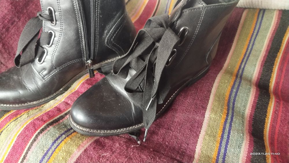 Черевики осінь 35р високі для дівчинки  підлітка, або мініатюрної