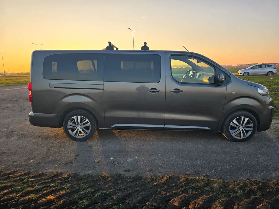 Peugeot Traveller Peugeot Traveller  2.0 177KM Najwyższa wersja skóry, szklany dach FV23
