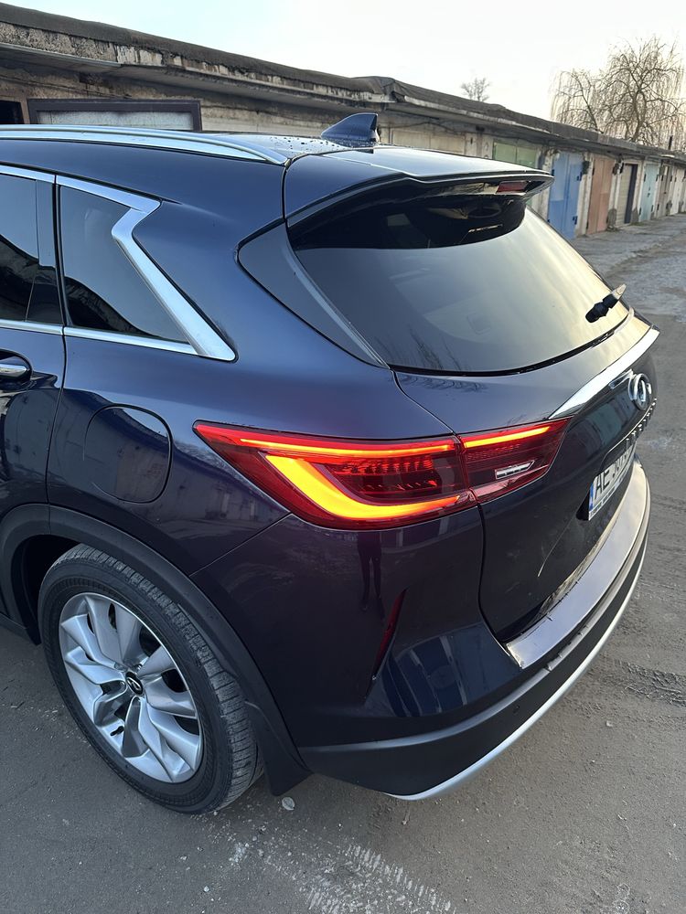Infiniti QX50 LUXE 2021