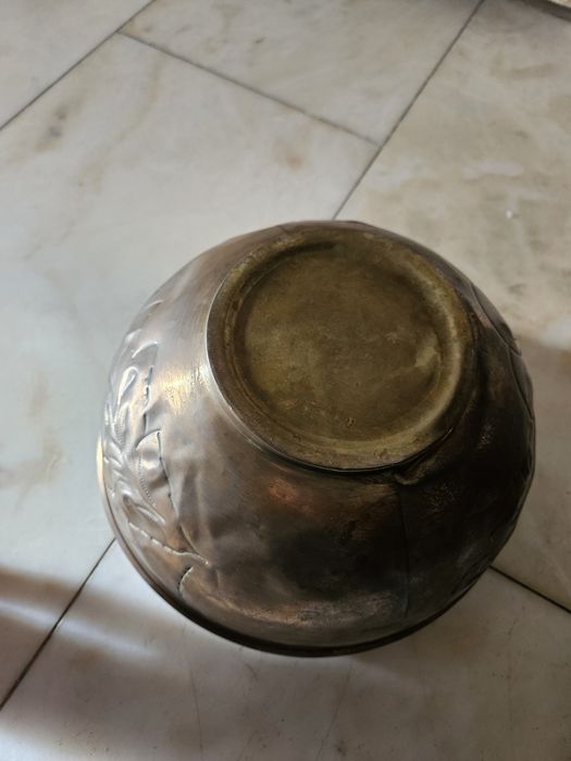 Vaso/floreira latão