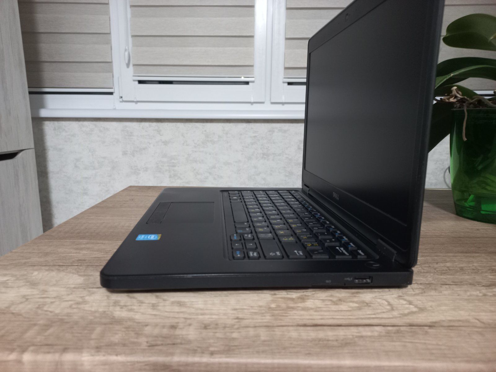 Dell Latitude E5450, 14",i5-5300U,8,128gb