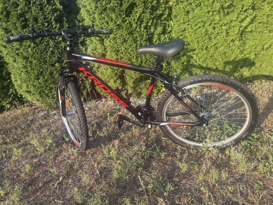 Kross Hexagon 26 czarny czerwone rama M napisy stan bardzo dobry