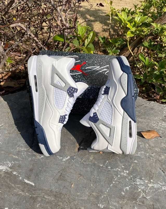 "Buty sportowe damskie"  Jordan_4_retro_Midnight_Navy_rozmiar.45