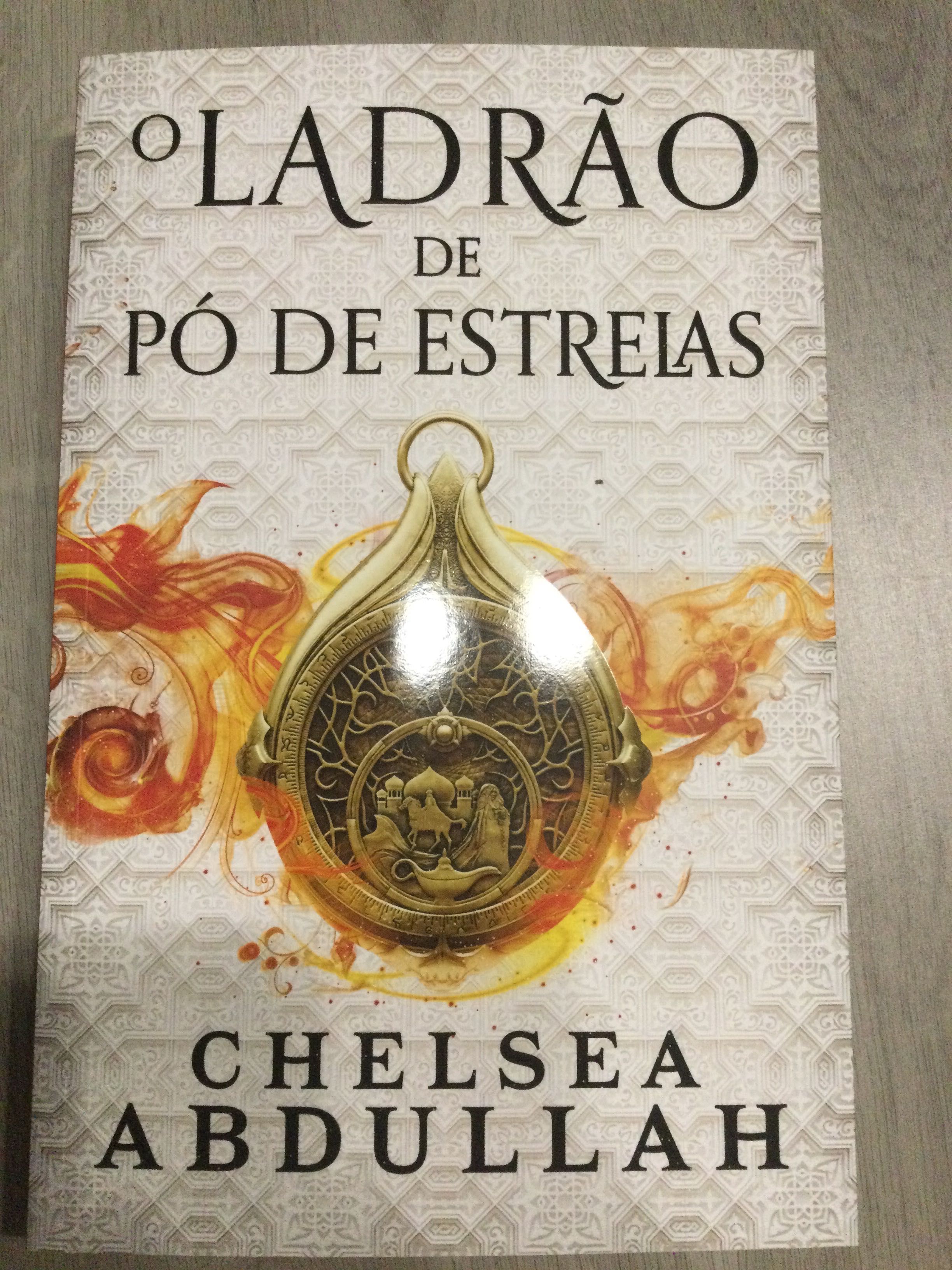 O ladrão de pó de estrelas. Chelsea Abdullah