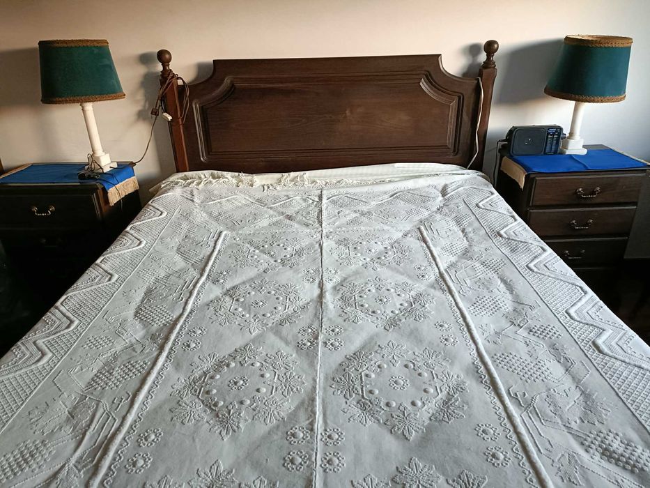 colcha de Almalaguês