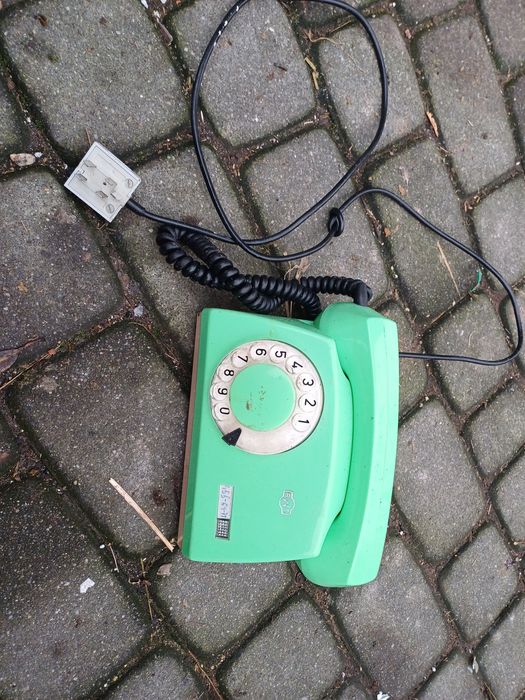 Telefon stacjonarny kręcony z XX w. PRL retro antyk
