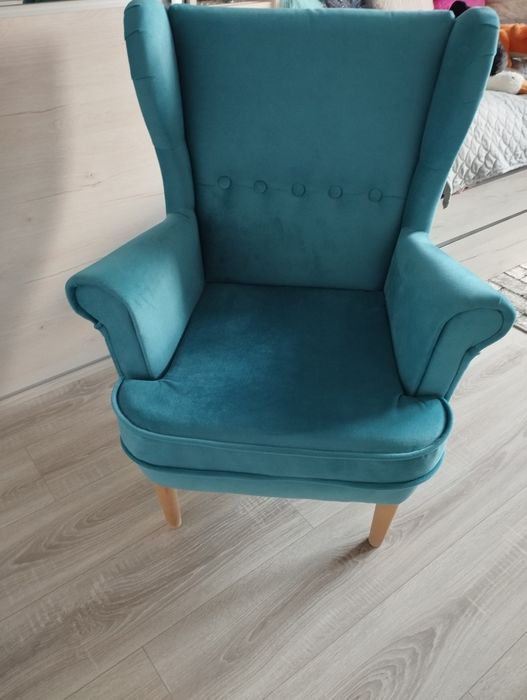 Sprzedam fotel uszak junior