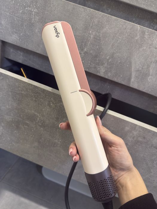 Dyson Airstrait Ceramic Pink полный комплект +чехол