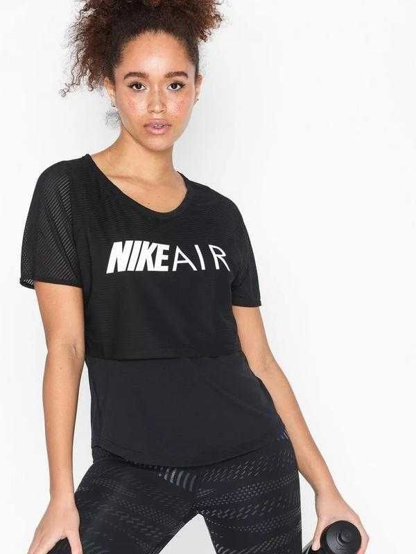 Спортивная футболка-майка Nike Air
