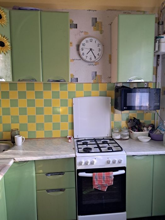 Продам двухкімнатну квартиру