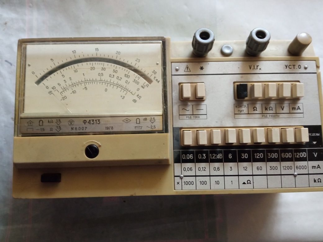 Тестер Ф4313 в рабочем состоянии