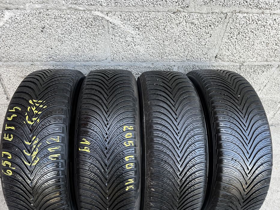 Alufelgi R16 5x112 VW Touran Passat Caddy Opony Zimowe 205/60/16