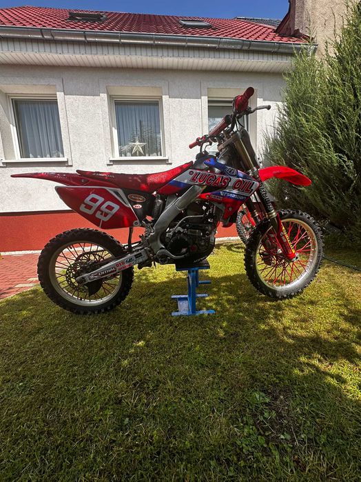 Honda CRF 250R 2008 – gotowa do jazdy!