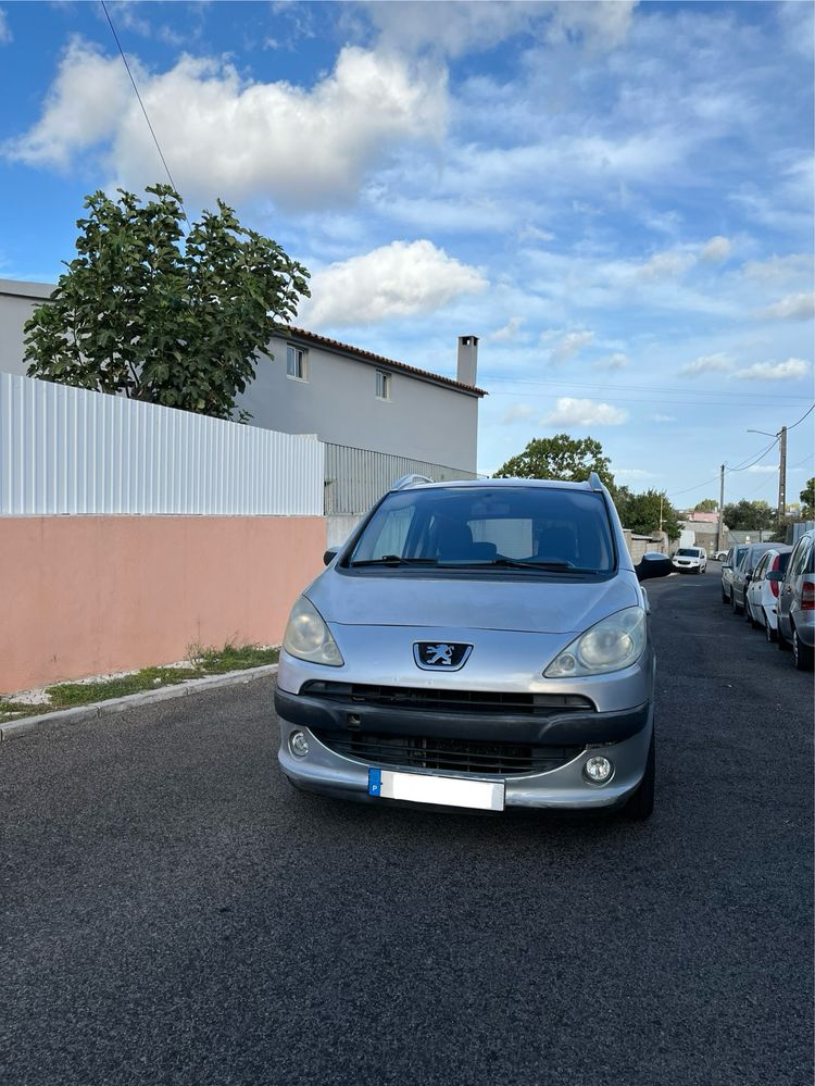 Peugeot 1007 1.4 HDi