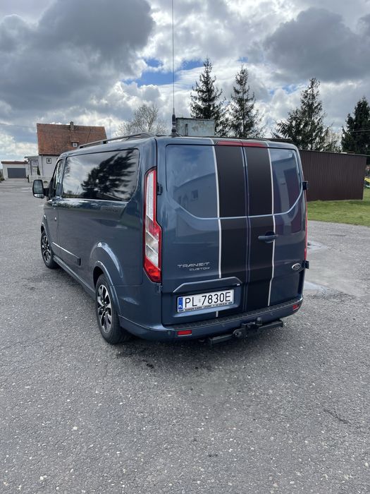 Ford transit custom sport