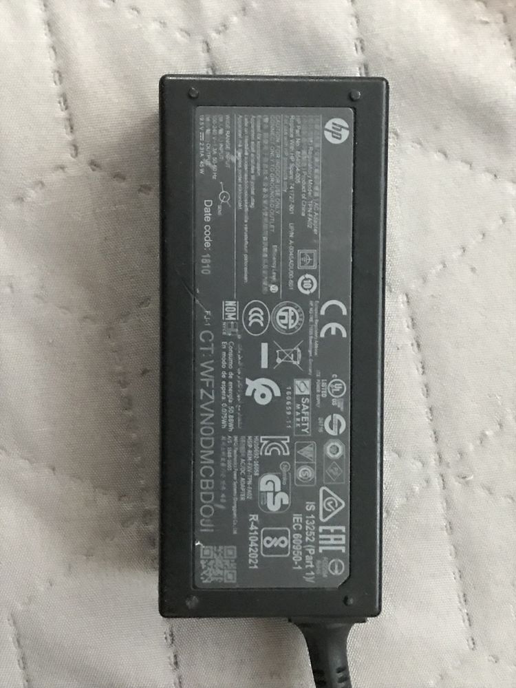 Блок живлення HP  19.5A, 2.31A 45w