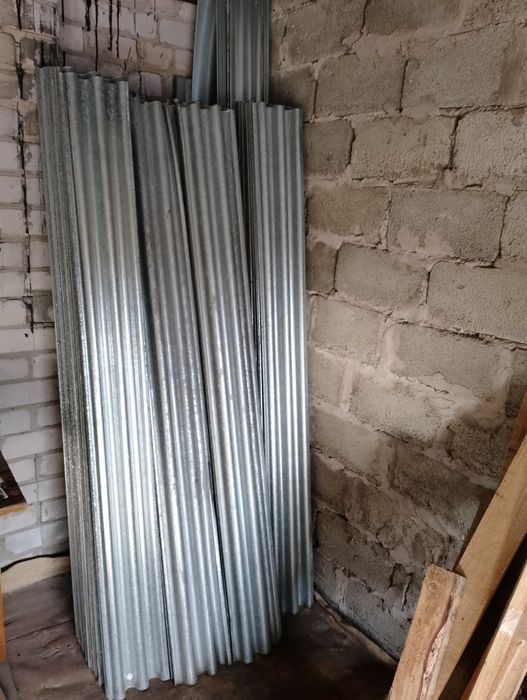 Продам профполосу оцинкованную для крыши беседки, гаража  и др.