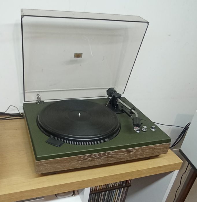 Проигрователь РАДИОТЕХНИКА ЭП-101 виниловых пластинок