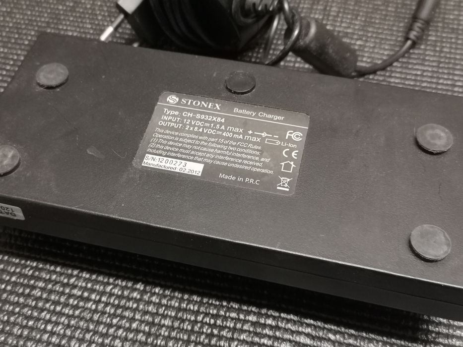 Ładowarka Stonex CH-S932X84