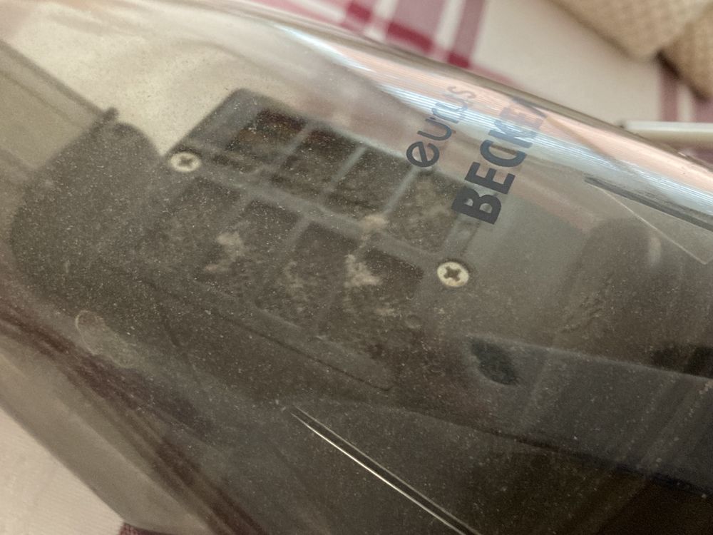Aspirador de mão BECKEN