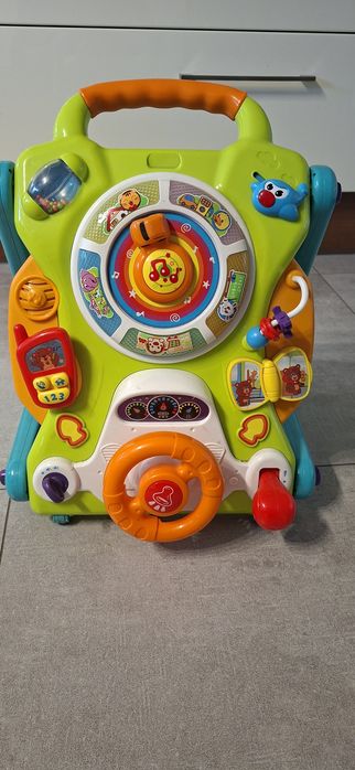 Jeździk pchacz stolik