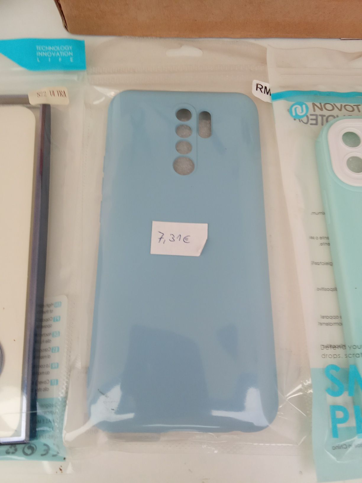 Várias capas para Samsung Xiaomi e iphone