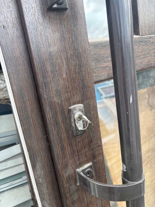 Дверь с окном откиднім металлопластиковая 2300\900 входная группа