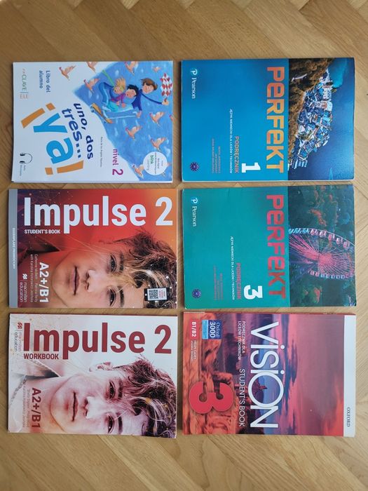 Impulse Perfekt Uno dos tres YA! angielski hiszpański podręczniki