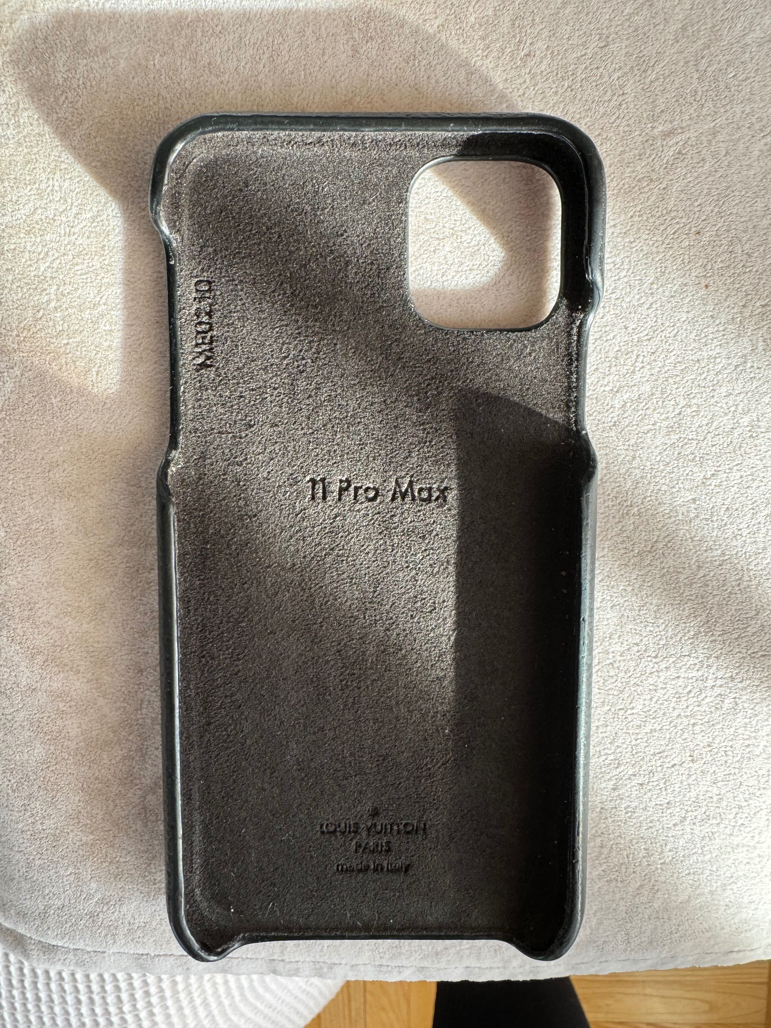 Etui case na IPhone 11 Pro Max marki Louis Vuitton