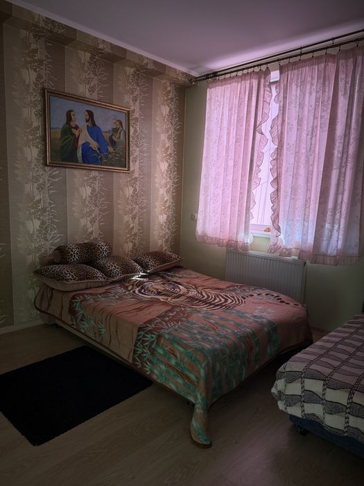 Аренда 2к квартиры на Бочарова/Початок/Сахарова/Атриум