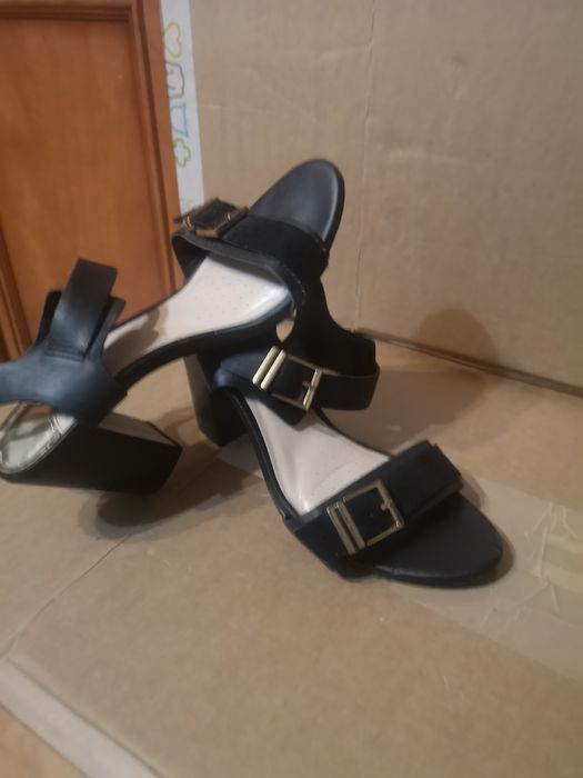 Za 2 pary .różowe skóra  Lasocki na koturnie z korka i Dorothy Perkins