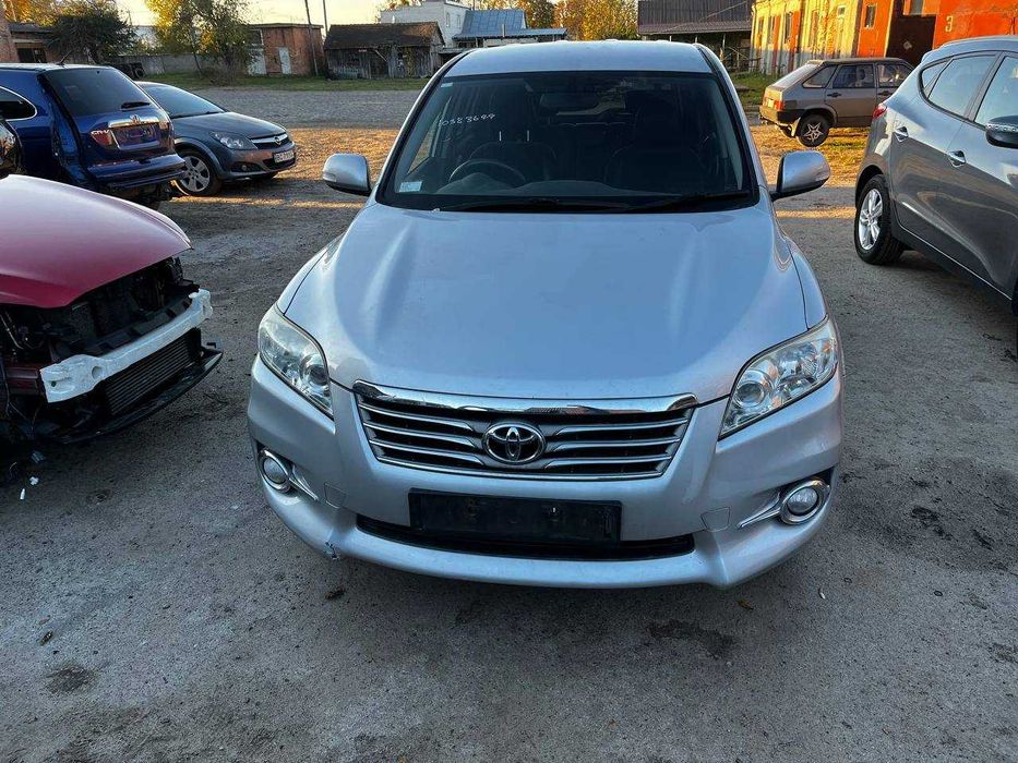 Перед Бампер Крило Фари Капот  Toyota RAV4 3 CA30W Тойота рав4 Рестайл