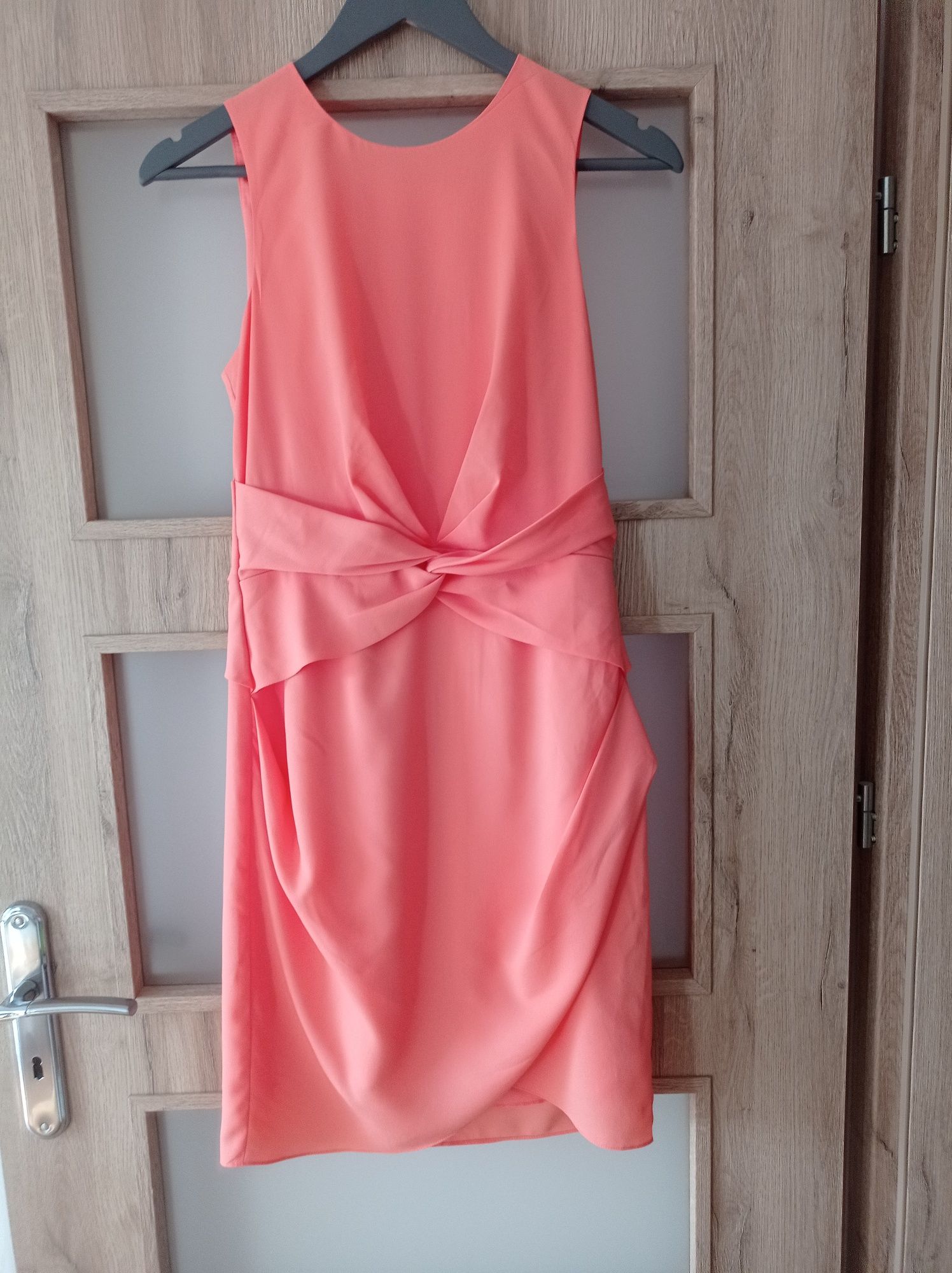 Letnia lekka sukienka koktajlowa rozmiar S DKNY