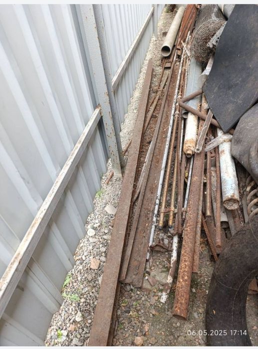 Металеві вироби різні