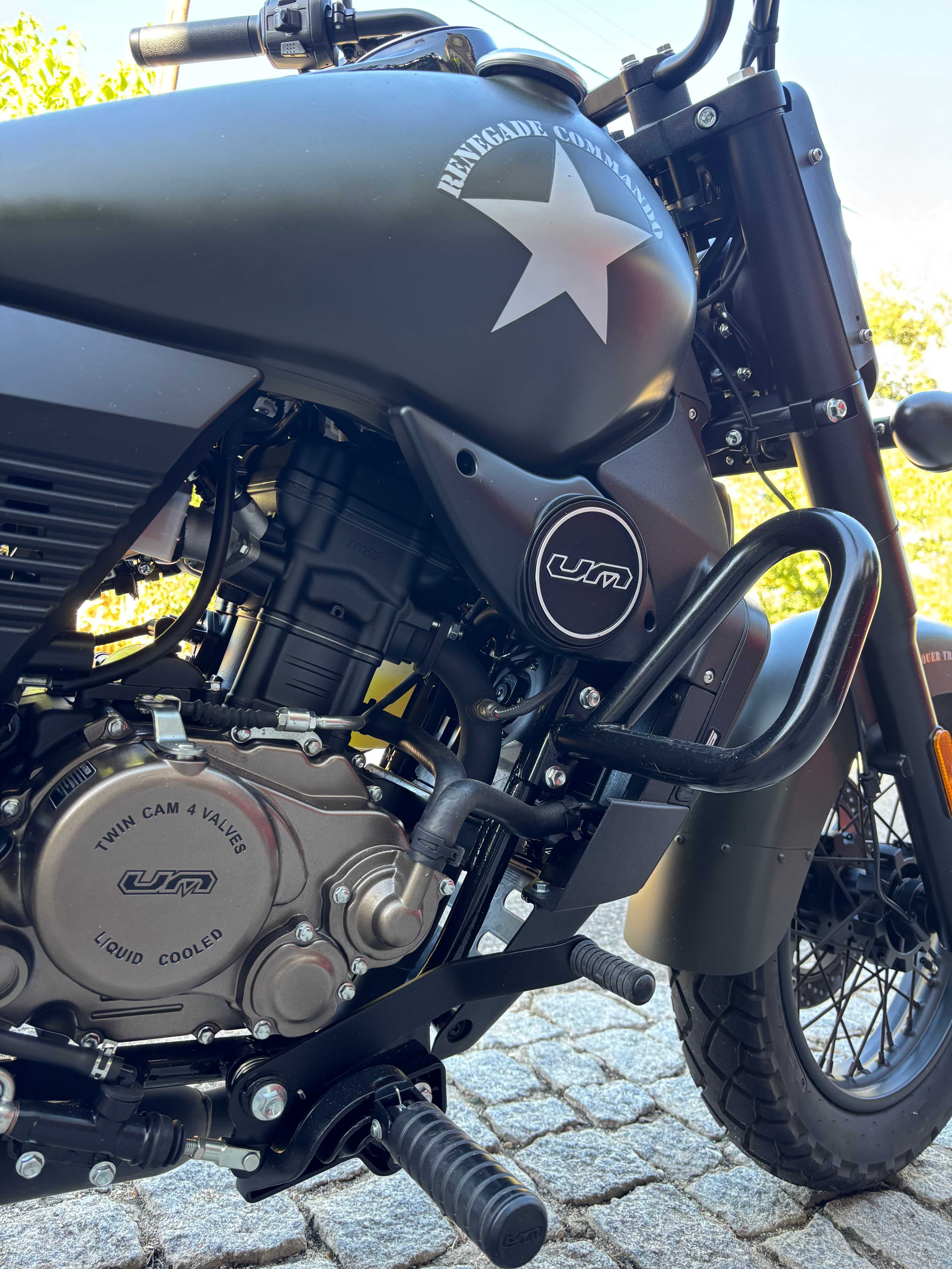 UM Renegade Commando 125cc de 2025 - Como Nova!