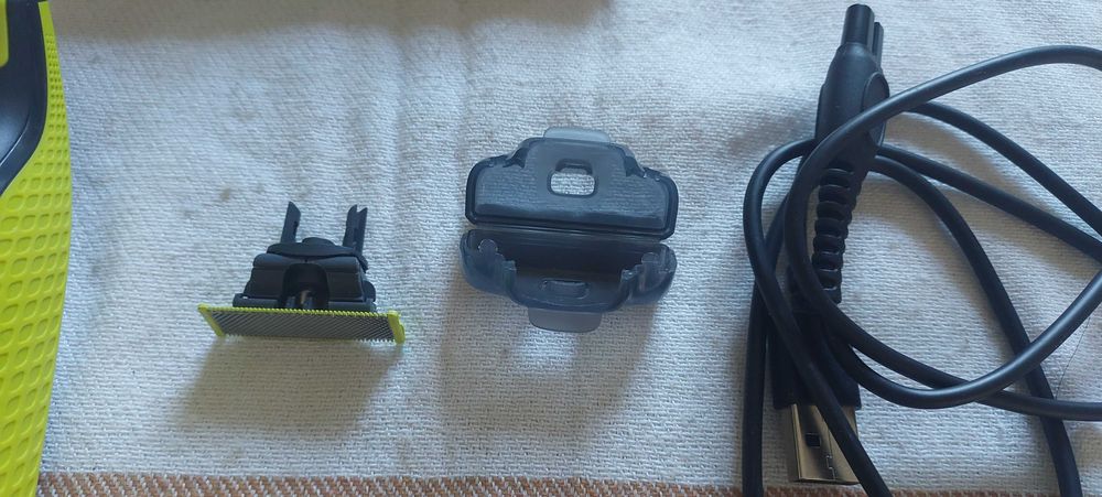 Golarka Philips Oneblade QP2824/30