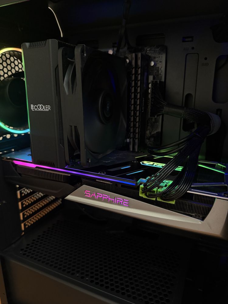 Игровой ПК AMD Ryzen 5600 / 5700xt / 32GB RAM / 1TB SSD M2