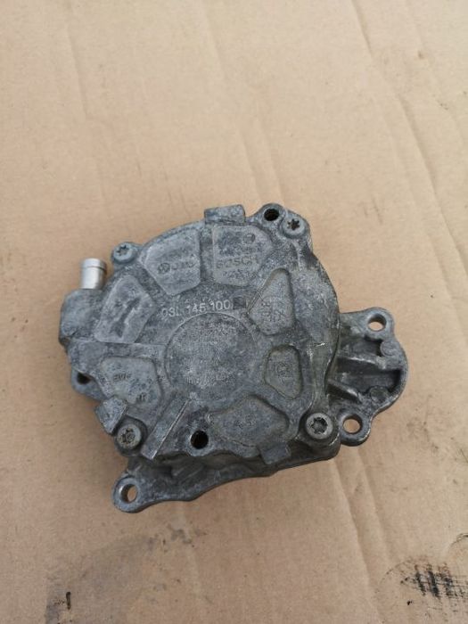 Vacum Pompa Audi A3 8P Golf VI 2.0 TDI 03L145100