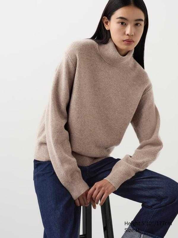 Uniqlo свитер шерстяной