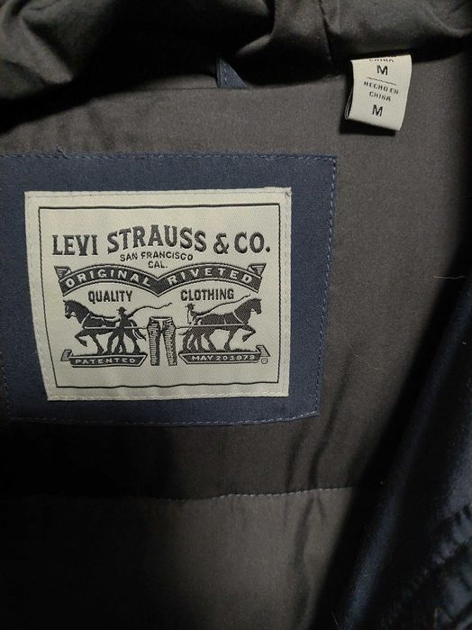 Зимове пальто LEVI STRAUSS (М) 4000 грн