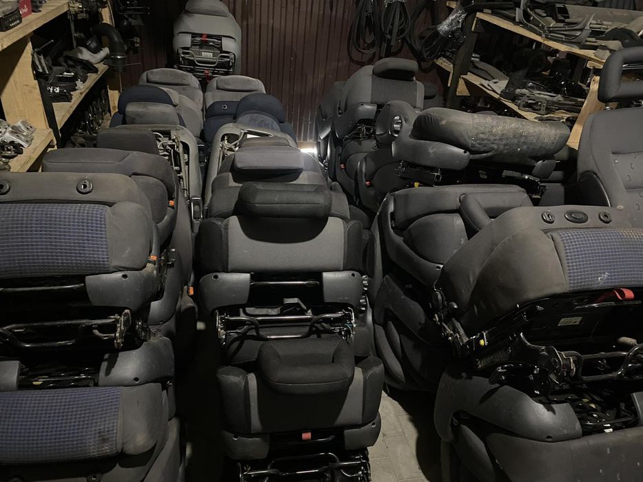 Сидіння Фольксваген Шаран