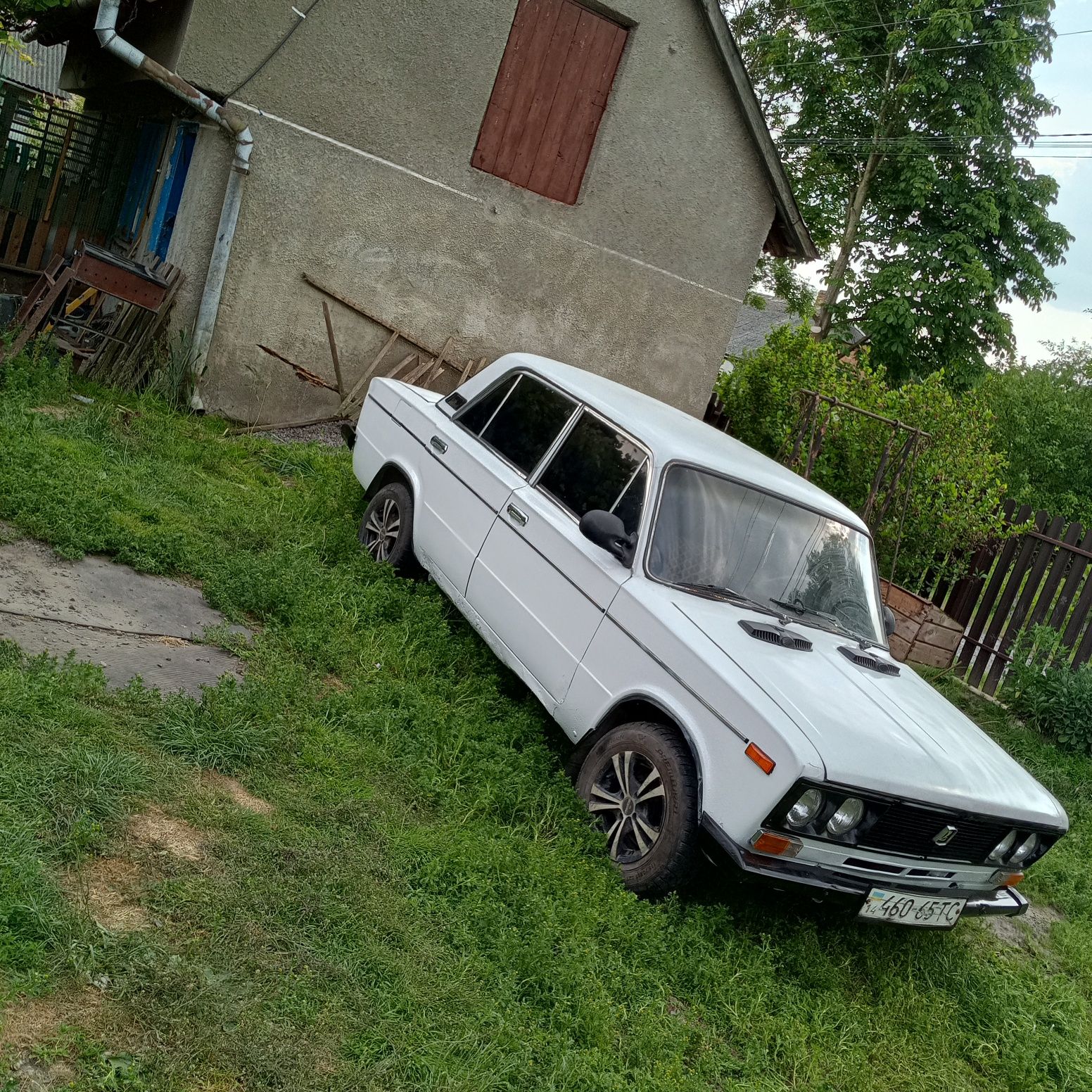 Продам ваз 2106, всі питання по телефону