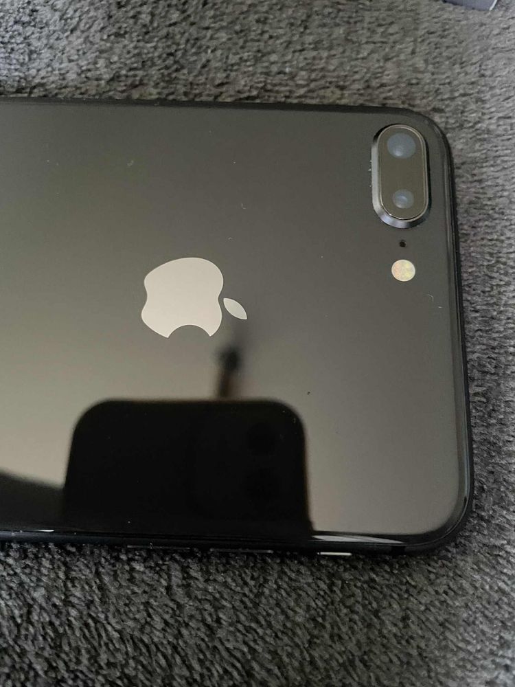 Iphone 8 Plus firmy Apple