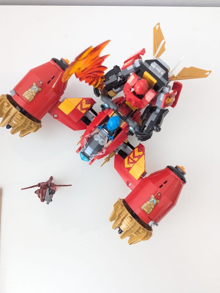 LEGO® 71830 Ninjago - Burzowy jeździec-mech Kaia
