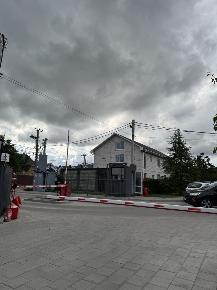 Продаж квартири Святопетрівське