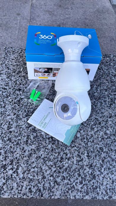 Цокольная камера лампочка 4mp icsee в цоколь Е27 wifi айси поворотная