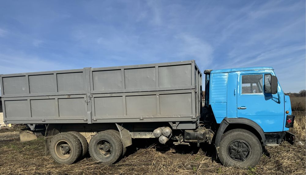 Продам камаз самосвал